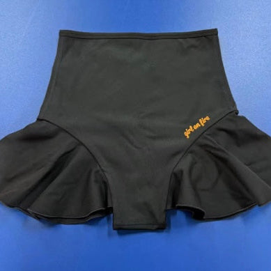 Liti Short in Batgirl
